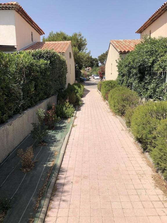 Appartement 60M2 - 2 Chambres A Une Minute Des Plages, Parking Prive Sausset-les-Pins Ngoại thất bức ảnh