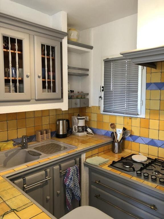 Appartement 60M2 - 2 Chambres A Une Minute Des Plages, Parking Prive Sausset-les-Pins Ngoại thất bức ảnh